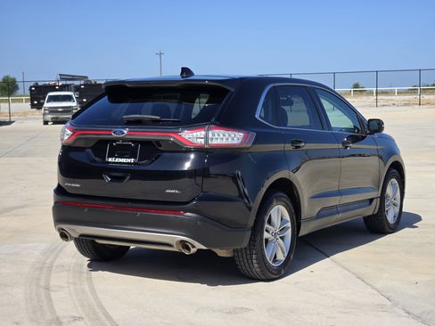 Used 2018 Ford Edge SEL FWD image 8