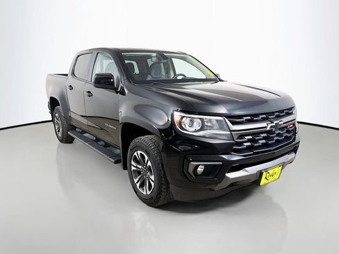 Used 2021 Chevrolet Colorado Z71 AWD/4WD image 4