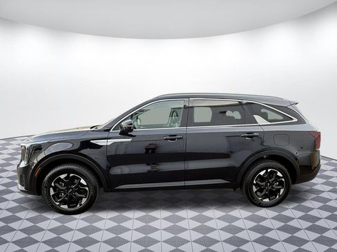 Used 2024 Kia Sorento S AWD/4WD image 5