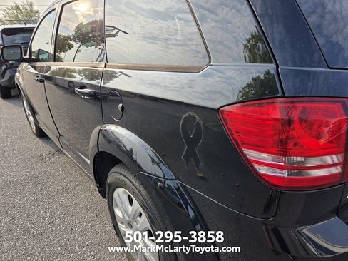 Used 2017 Dodge Journey SE w/ Flexible Seating Group FWD image 7
