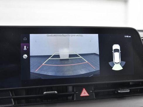 Used 2024 Kia Sportage EX image 20