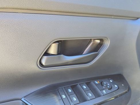 New 2026 Nissan Kicks S FWD image 18