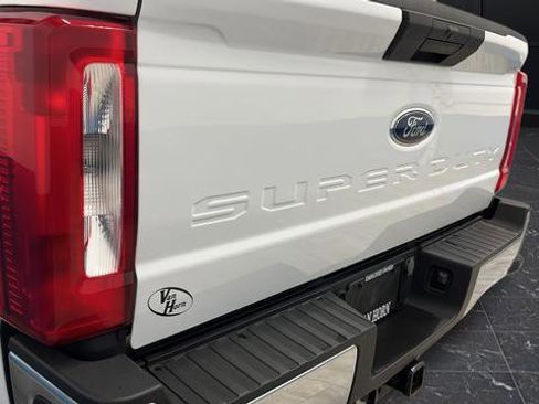 Used 2023 Ford F250 XL w/ Snow Plow/Camper Package AWD/4WD image 35