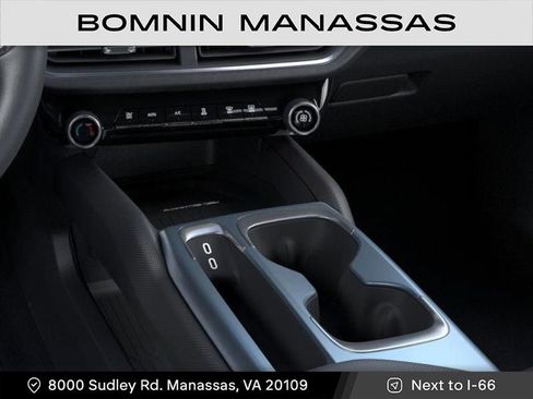 New 2026 Chevrolet Equinox EV LT image 23