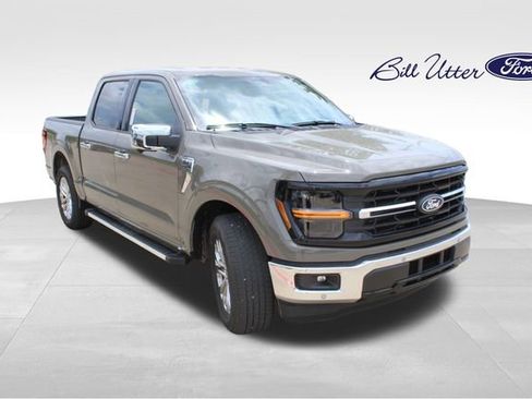 New 2025 Ford F150 XLT w/ Equipment Group 302A MID image 2