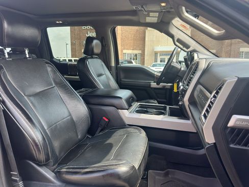 Used 2017 Ford F250 Lariat w/ Chrome Package AWD/4WD image 15