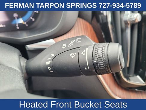 Certified 2023 Volvo XC60 B5 Plus w/ Climate Package image 31