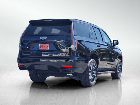 Used 2023 Cadillac Escalade Sport AWD/4WD image 4