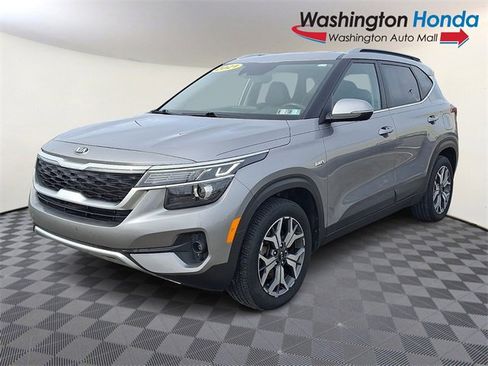 Used 2021 Kia Seltos EX image 3