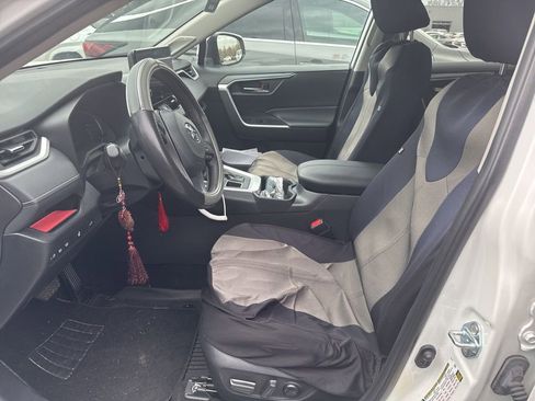 Used 2024 Toyota RAV4 XLE Premium w/ Weather Package image 25