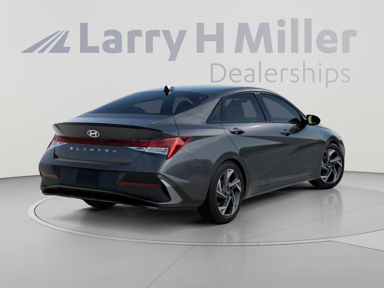 New 2026 Hyundai Elantra SEL Sport FWD image 4