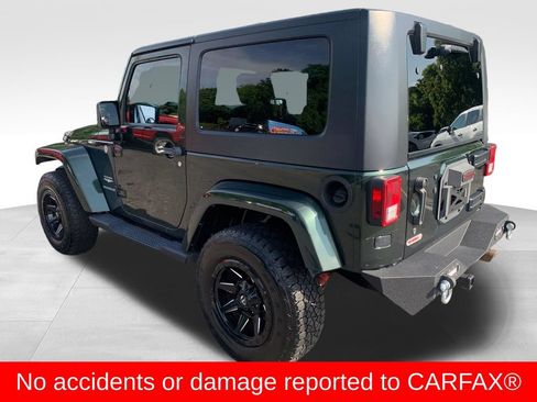 Used 2010 Jeep Wrangler Sahara w/ Dual Top Group AWD/4WD image 3