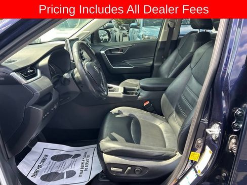Used 2019 Toyota RAV4 XLE Premium w/ Cold Weather Package AWD/4WD image 2