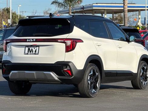New 2026 Kia Seltos S image 4