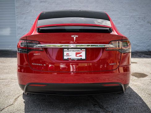 Used 2017 Tesla Model X 90D AWD/4WD image 14