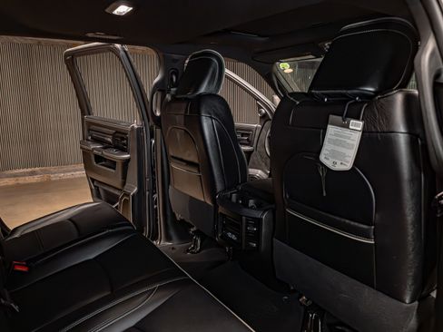 Used 2024 RAM 2500 Limited image 26