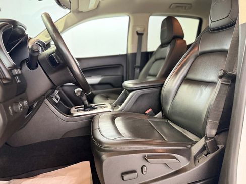 Used 2019 Chevrolet Colorado ZR2 AWD/4WD image 40