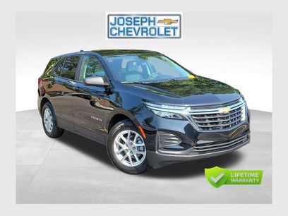 Used 2024 Chevrolet Equinox LS w/ LS Convenience Package