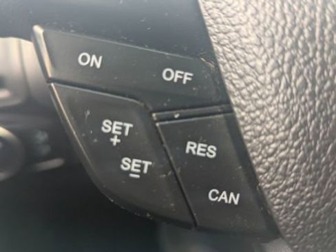 Used 2017 Ford Focus SEL w/ Cold Weather Package image 27