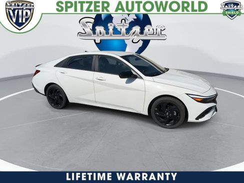 New 2026 Hyundai Elantra SEL FWD image 10