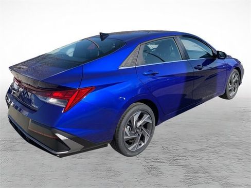 New 2026 Hyundai Elantra Limited w/ Cargo Package FWD image 3