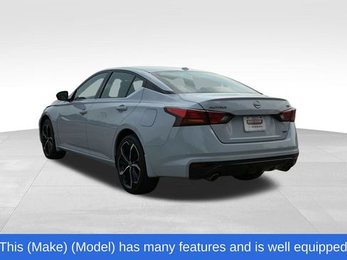 Used 2024 Nissan Altima 2.5 SR AWD/4WD image 10