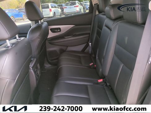 Used 2024 Nissan Murano SV image 13