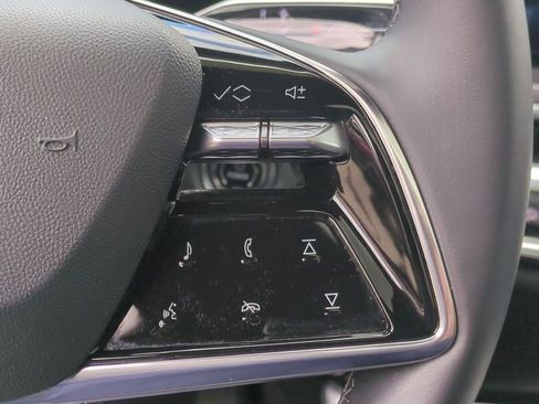 Certified 2024 Cadillac Lyriq Tech RWD image 26
