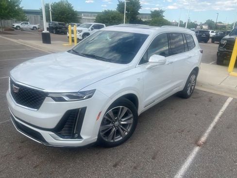 Certified 2022 Cadillac XT6 Premium Luxury w/ LPO, Floor Liner Package AWD/4WD image 1