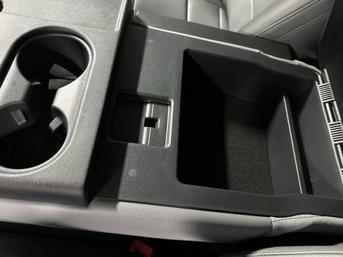 New 2023 Ford F550 4x4 Regular Cab Super Duty image 40