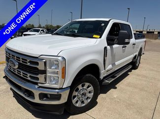Used 2023 Ford F250 XLT w/ FX4 Off-Road Package AWD/4WD video 1