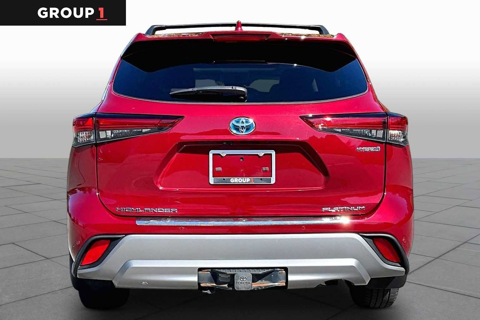 Used 2023 Toyota Highlander Platinum AWD/4WD image 5