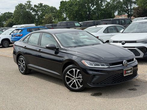 New 2026 Volkswagen Jetta Sport FWD image 3