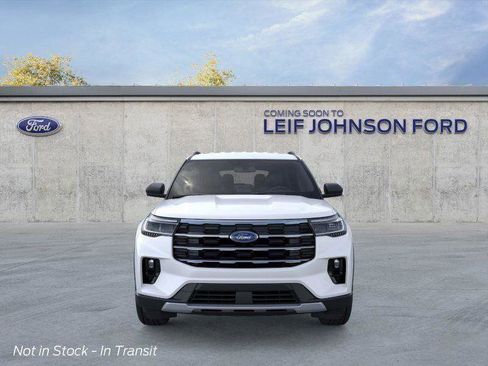 New 2026 Ford Explorer Active w/ Active Comfort Package RWD image 6