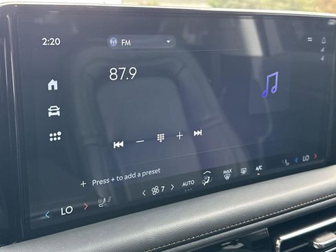 Used 2025 Lincoln Aviator Reserve w/ Illumination Package image 28