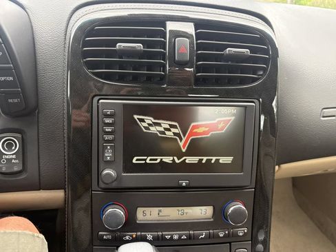 Used 2013 Chevrolet Corvette Grand Sport w/ 3LT Preferred Equipment Group RWD image 4
