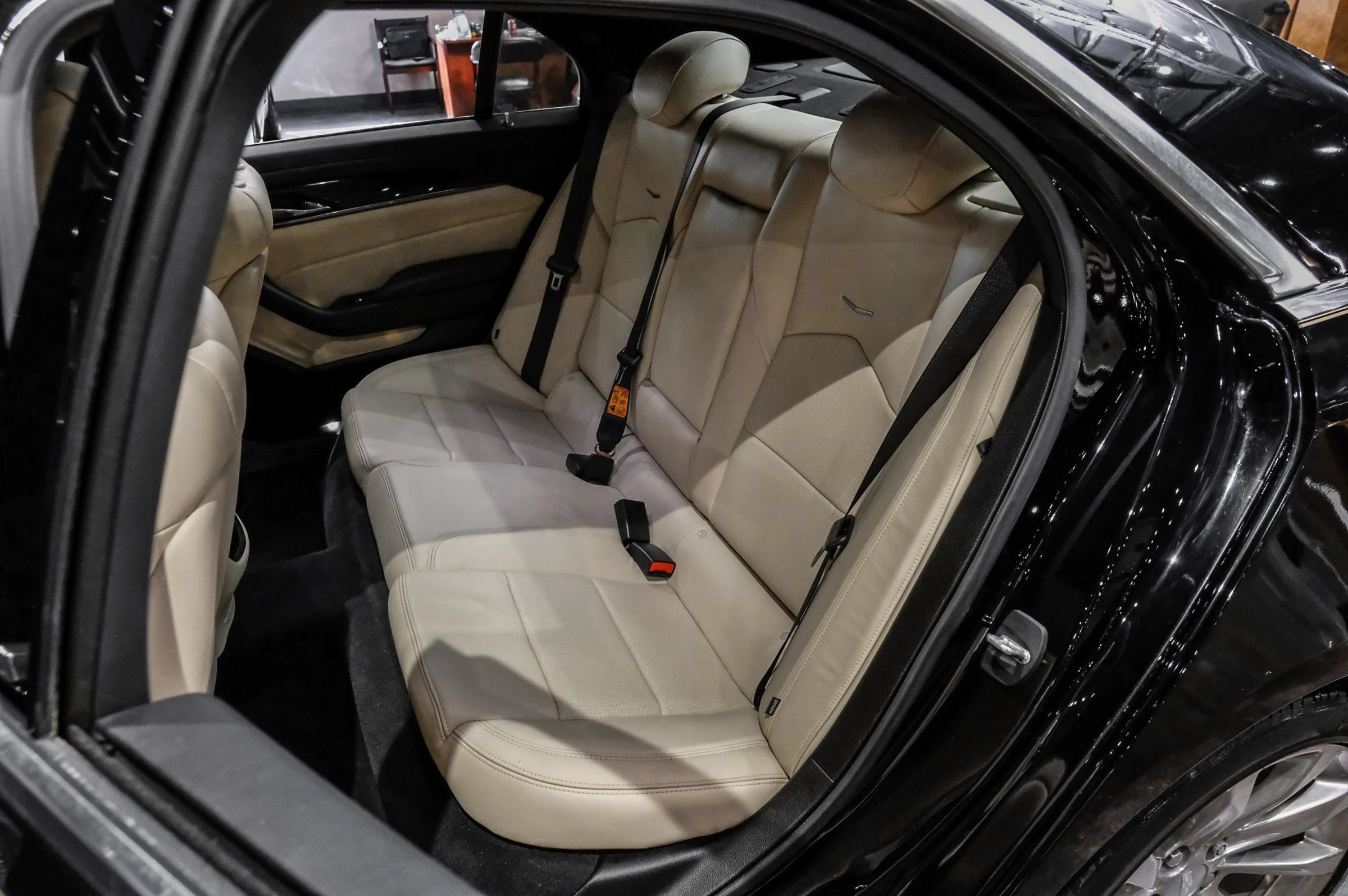 Used 2019 Cadillac CTS Luxury RWD image 42