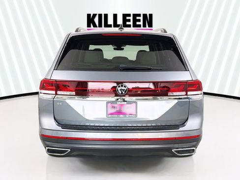 Used 2024 Volkswagen Atlas SE image 6