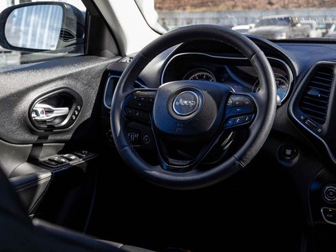 Used 2023 Jeep Cherokee Altitude Lux w/ Lux Elite Package image 25