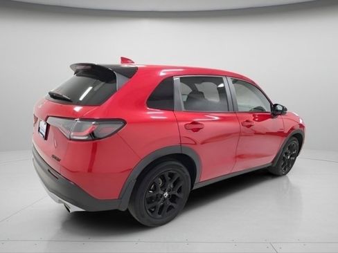 Used 2023 Honda HR-V Sport image 6