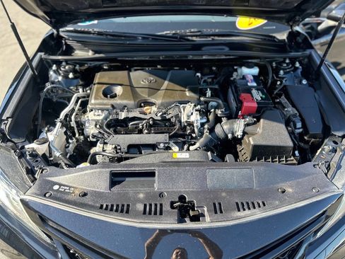 Used 2019 Toyota Camry XSE FWD image 19