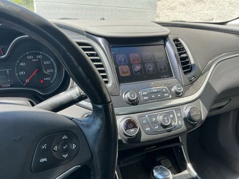 Used 2018 Chevrolet Impala LT w/ LT Convenience Package FWD image 24