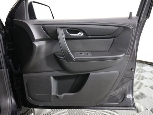 Used 2013 Chevrolet Traverse LT w/ All-Star Edition image 25