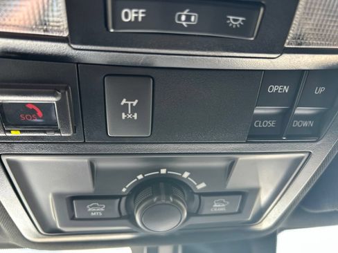 Used 2021 Toyota Tacoma TRD Pro AWD/4WD image 19