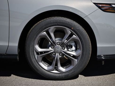 New 2026 Honda Accord EX-L image 15