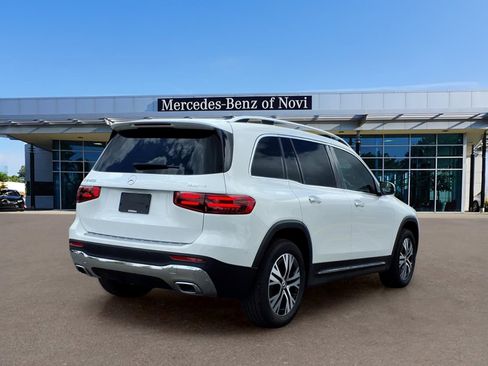 Certified 2025 Mercedes-Benz GLB 250 4MATIC image 5