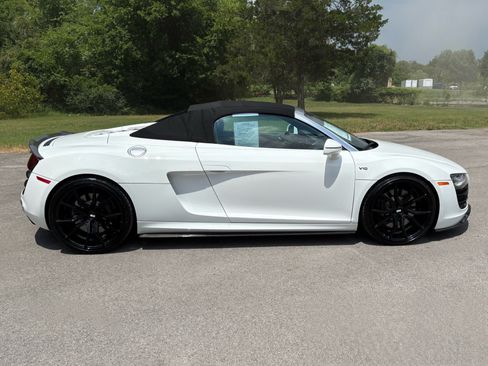 Used 2011 Audi R8 V10 AWD/4WD image 16