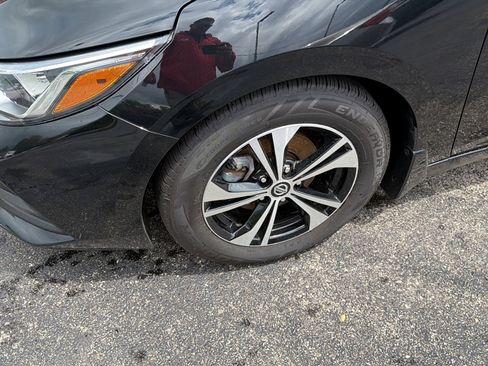 Used 2022 Nissan Sentra SV FWD image 4