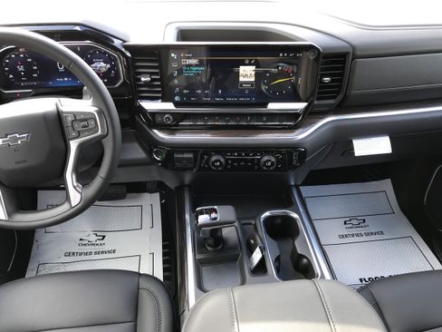 New 2026 Chevrolet Silverado 1500 RST w/ Convenience Package II AWD/4WD image 12