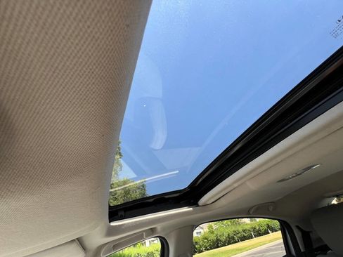 Used 2022 Honda HR-V EX image 18